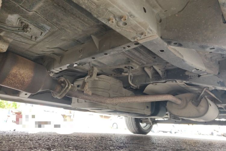 Used Nissan NV200 2013 1.6L Luxury Model China IV Standard Chassis Front Left