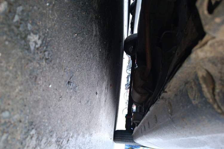 Used Nissan NV200 2013 1.6L Luxury Model China IV Standard Chassis Front Left