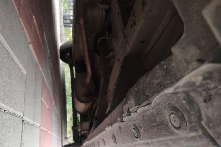 Used Nissan NV200 2013 1.6L Luxury Model China IV Standard Chassis Front Left