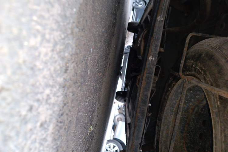 Used Nissan NV200 2013 1.6L Luxury Model China IV Standard Chassis Rear
