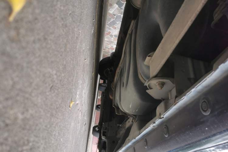 Used Nissan NV200 2013 1.6L Luxury Model China IV Standard Chassis Rear Right