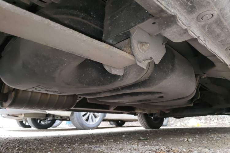 Used Nissan NV200 2013 1.6L Luxury Model China IV Standard Chassis Rear Right