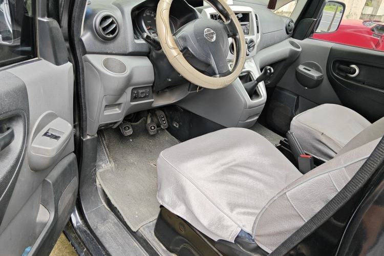 Used Nissan NV200 2013 1.6L Luxury Model China IV Standard Driver Seat