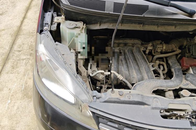 Used Nissan NV200 2013 1.6L Luxury Model China IV Standard Engine Bay Right