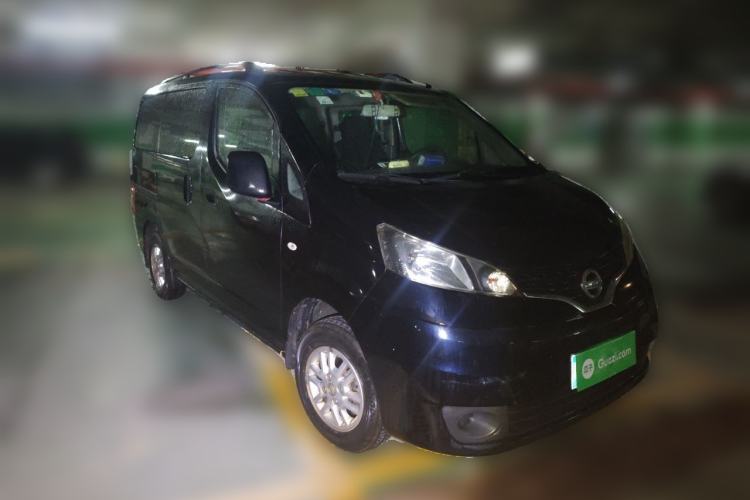 Used Nissan NV200 2013 1.6L Luxury Model China IV Standard Front Right 45 Deg