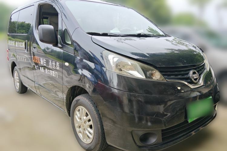 Used Nissan NV200 2013 1.6L Luxury Model China IV Standard Front Right 45 Deg
