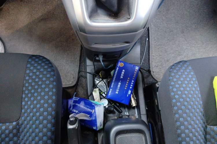 Used Nissan NV200 2013 1.6L Luxury Model China IV Standard Gear Lever