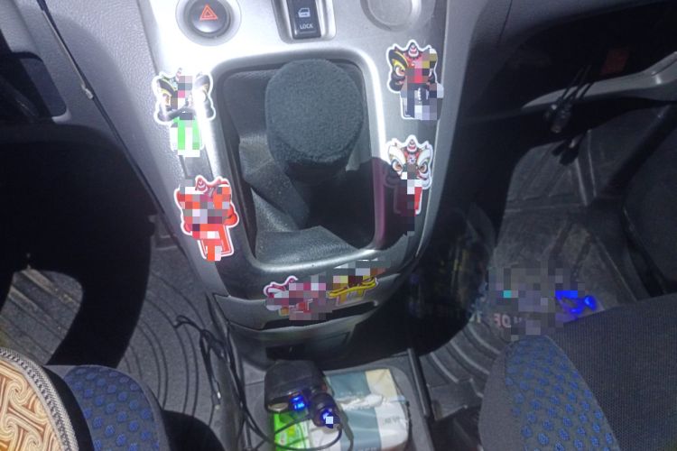 Used Nissan NV200 2013 1.6L Luxury Model China IV Standard Gear Lever