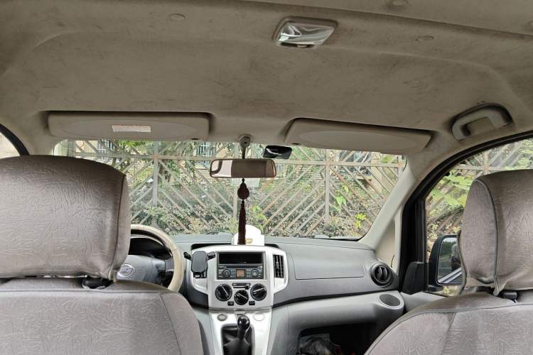 Used Nissan NV200 2013 1.6L Luxury Model China IV Standard Headliner