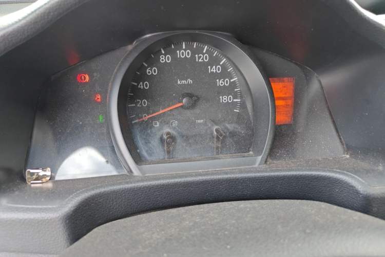 Used Nissan NV200 2013 1.6L Luxury Model China IV Standard Instrument Cluster