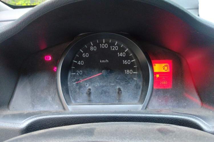 Used Nissan NV200 2013 1.6L Luxury Model China IV Standard Instrument Cluster