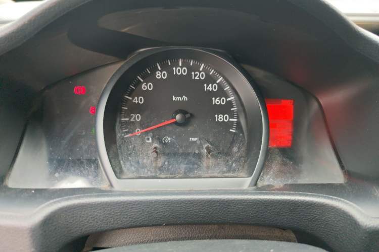 Used Nissan NV200 2013 1.6L Luxury Model China IV Standard Instrument Cluster