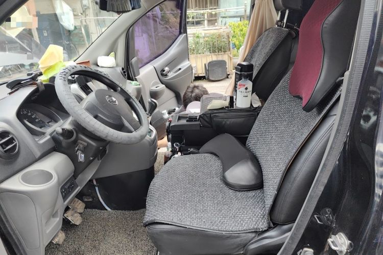 Used Nissan NV200 2013 1.6L Luxury Model China IV Standard Left Front Seat