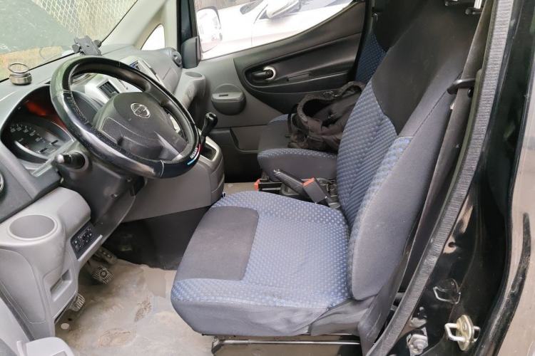 Used Nissan NV200 2013 1.6L Luxury Model China IV Standard Left Front Seat