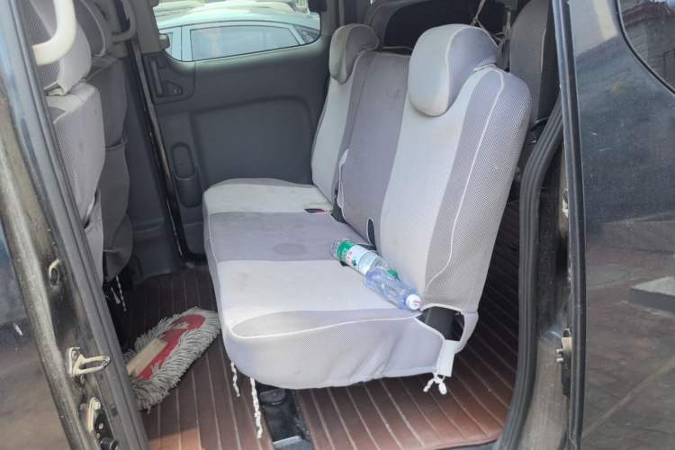 Used Nissan NV200 2013 1.6L Luxury Model China IV Standard Left Rear Seat