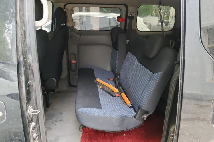 Used Nissan NV200 2013 1.6L Luxury Model China IV Standard Left Rear Seat