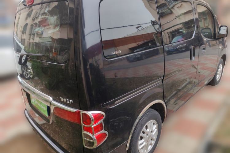 Used Nissan NV200 2013 1.6L Luxury Model China IV Standard Rear Right 45 Deg