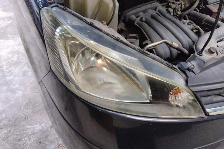 Used Nissan NV200 2013 1.6L Luxury Model China IV Standard Right Front Headlight