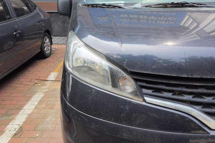 Used Nissan NV200 2013 1.6L Luxury Model China IV Standard Right Front Headlight