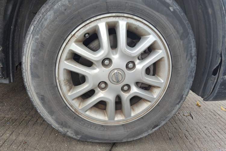 Used Nissan NV200 2013 1.6L Luxury Model China IV Standard Right Front Wheel Hub