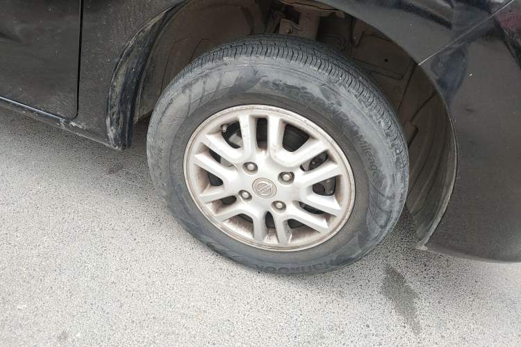 Used Nissan NV200 2013 1.6L Luxury Model China IV Standard Right Front Wheel Hub
