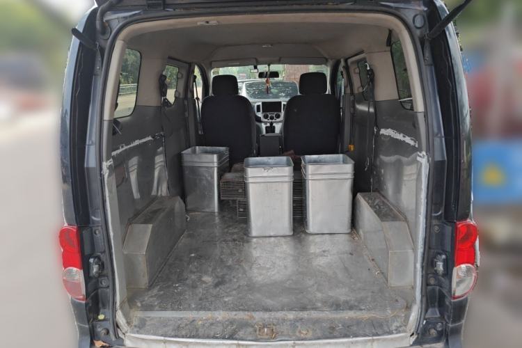 Used Nissan NV200 2013 1.6L Luxury Model China IV Standard Trunk