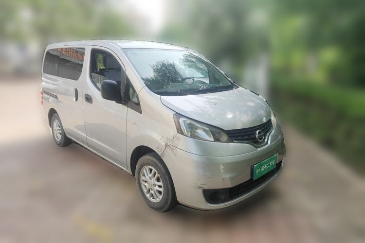 Used Nissan NV200 2013 1.6L Zunya Model China IV Standard Front Right 45 Deg