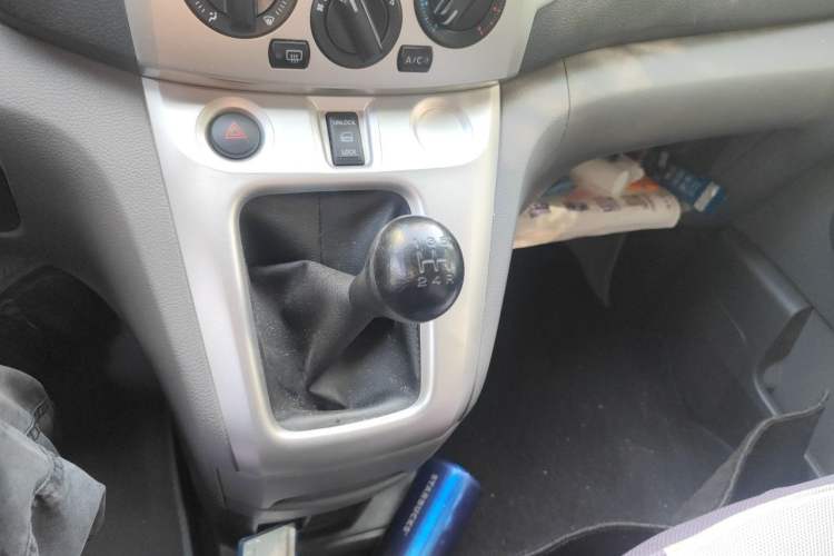 Used Nissan NV200 2013 1.6L Zunya Model China IV Standard Gear Lever