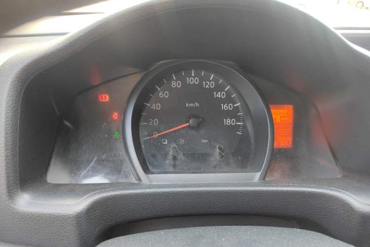 Used Nissan NV200 2013 1.6L Zunya Model China IV Standard Instrument Cluster