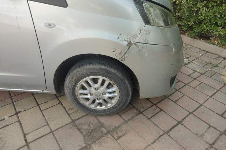 Used Nissan NV200 2013 1.6L Zunya Model China IV Standard Right Front Wheel Hub