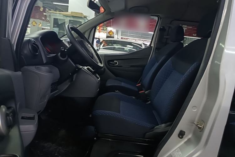 Used Nissan NV200 2013 1.6L Luxury Model China IV Standard Left Front Seat