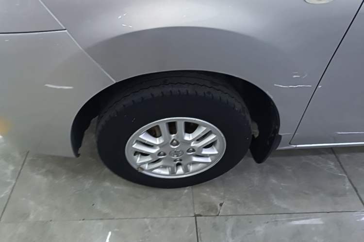 Used Nissan NV200 2013 1.6L Luxury Model China IV Standard Left Front Wheel Hub