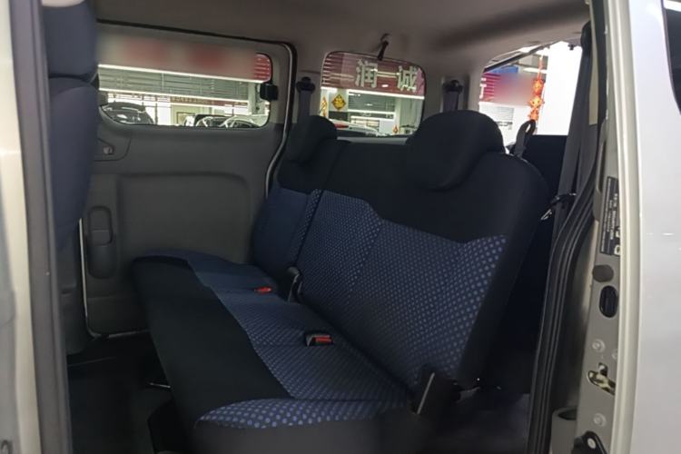 Used Nissan NV200 2013 1.6L Luxury Model China IV Standard Left Rear Seat