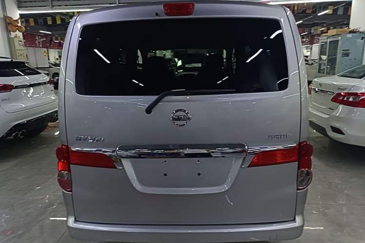 Used Nissan NV200 2013 1.6L Luxury Model China IV Standard Rear