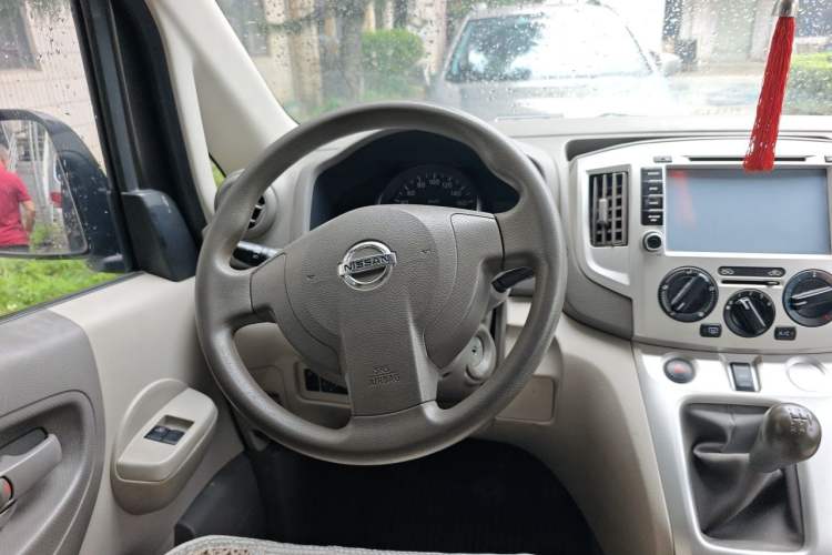 Used Nissan NV200 2013 1.6L Luxury Model China IV Standard Steering Wheel