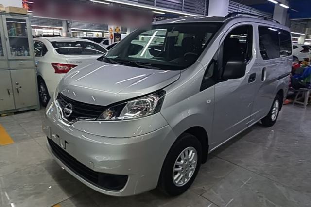 Used Nissan NV200 2013 1.6L Luxury Model China IV Standard