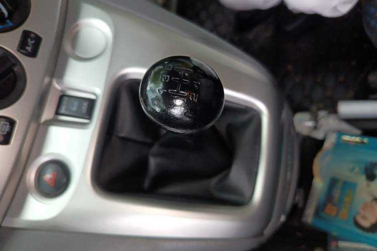 Used Nissan NV200 2013 1.6L Zunya Model China IV Standard Gear Lever