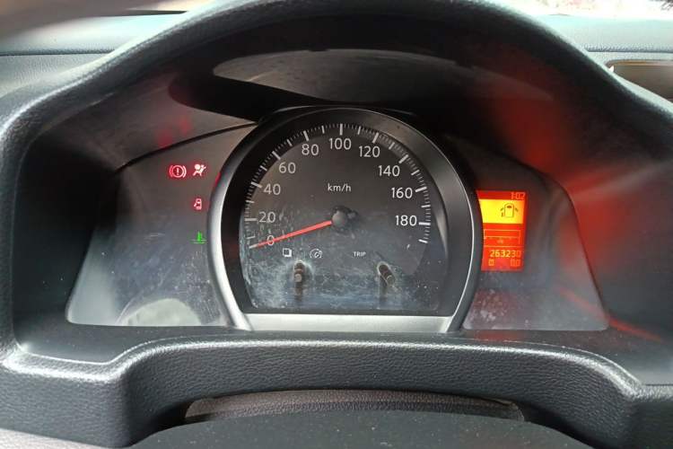 Used Nissan NV200 2013 1.6L Zunya Model China IV Standard Instrument Cluster