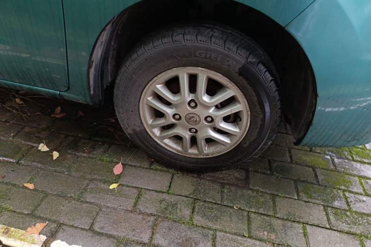 Used Nissan NV200 2013 1.6L Zunya Model China IV Standard Right Front Wheel Hub