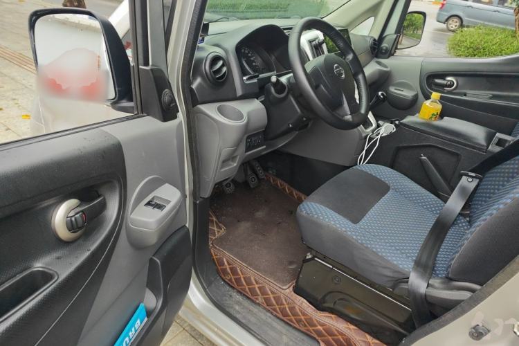 Used Nissan NV200 2013 1.6L Luxury Model China V Standard Driver Seat