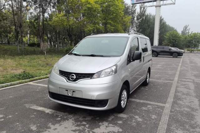 Used Nissan NV200 2013 1.6L Luxury Model China IV Standard