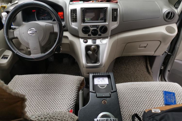 Used Nissan NV200 2013 1.6L Luxury Model China IV Standard Center Console