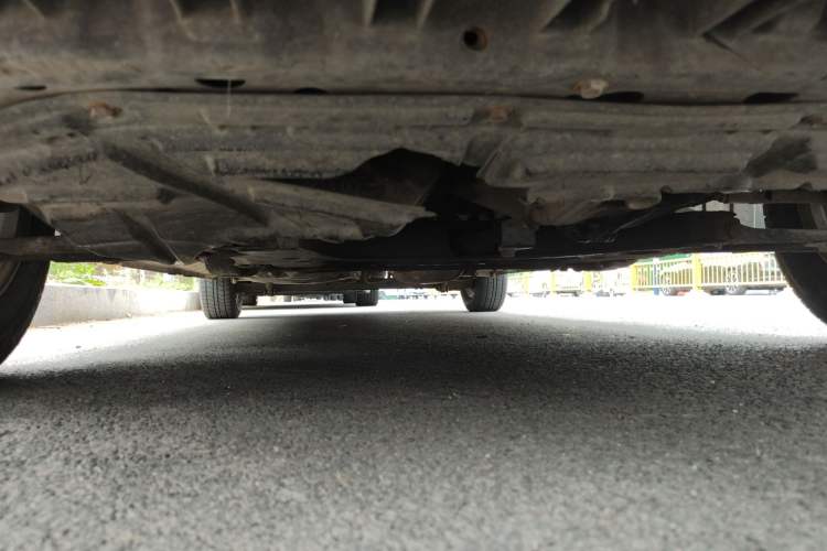 Used Nissan NV200 2013 1.6L Luxury Model China IV Standard Chassis Front