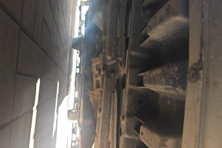 Used Nissan NV200 2013 1.6L Luxury Model China IV Standard Chassis Front