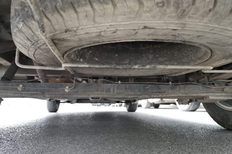 Used Nissan NV200 2013 1.6L Luxury Model China IV Standard Chassis Rear