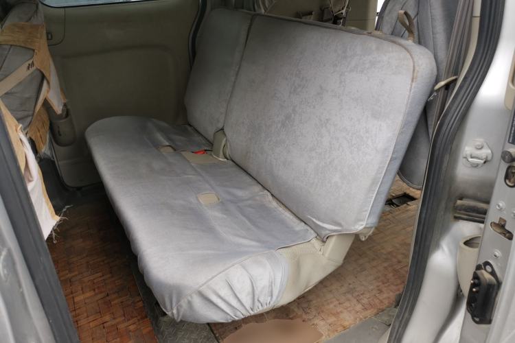 Used Nissan NV200 2013 1.6L Luxury Model China IV Standard Left Rear Seat