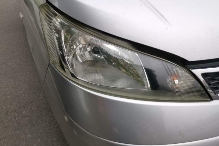 Used Nissan NV200 2013 1.6L Luxury Model China IV Standard Right Front Headlight