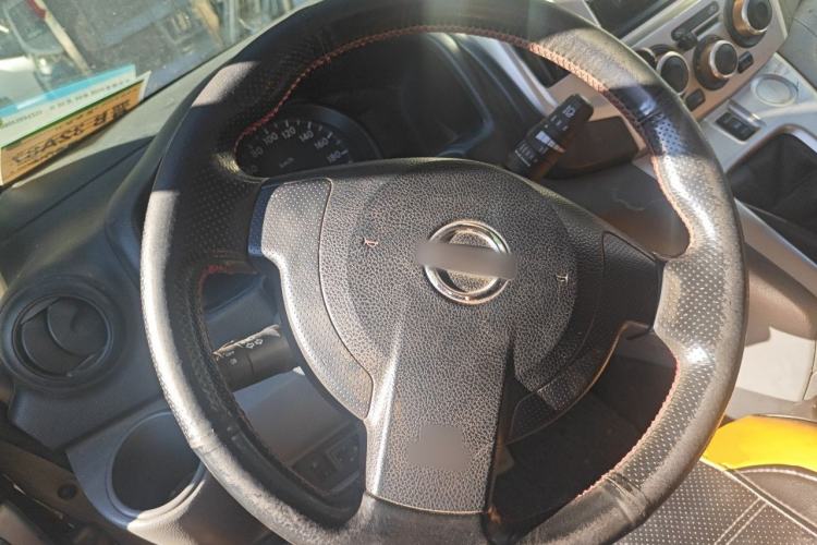 Used Nissan NV200 2013 1.6L Luxury Model China IV Standard Steering Wheel