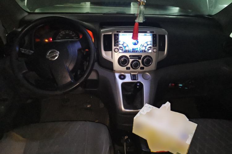 Used Nissan NV200 2013 1.6L Luxury Model China IV Standard Center Console