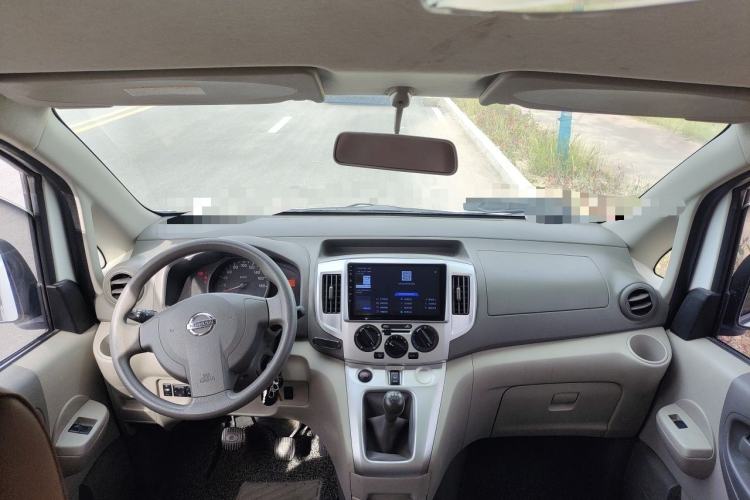 Used Nissan NV200 2013 1.6L Zunya Model China IV Standard Center Console